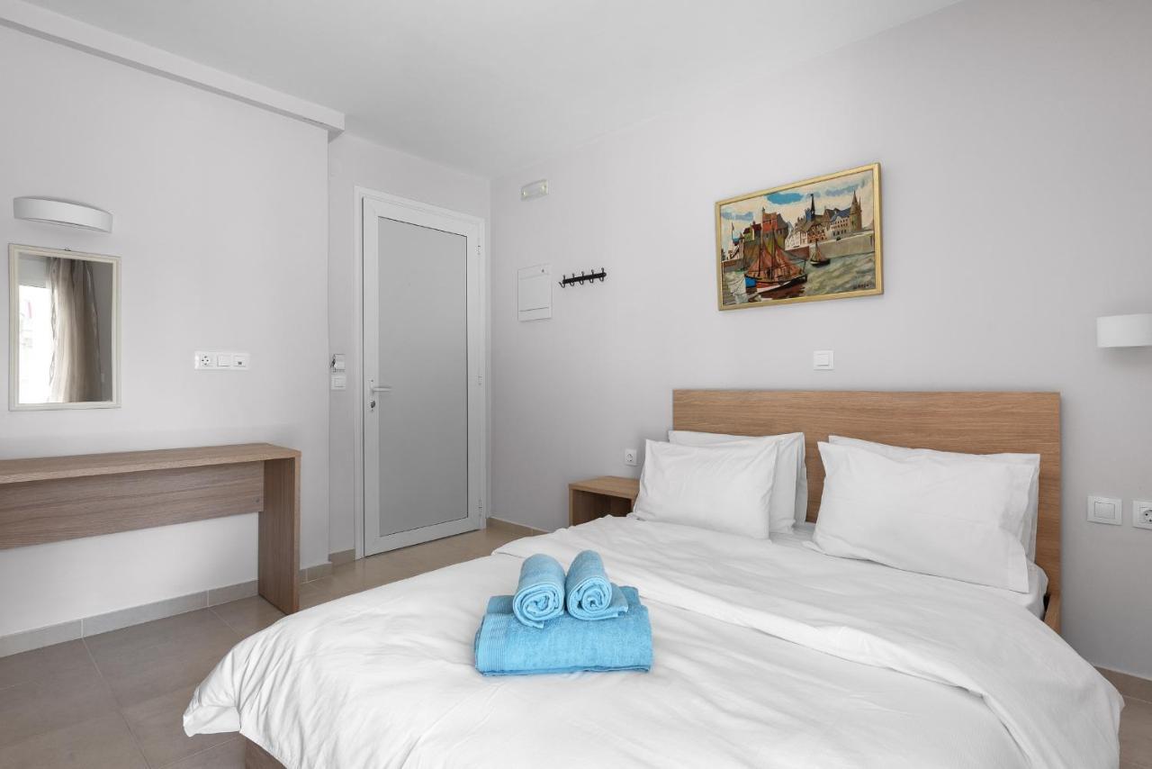 Blue Flag, Nilie Hospitality Mgmt Apartment Olympiaki Akti Exterior photo