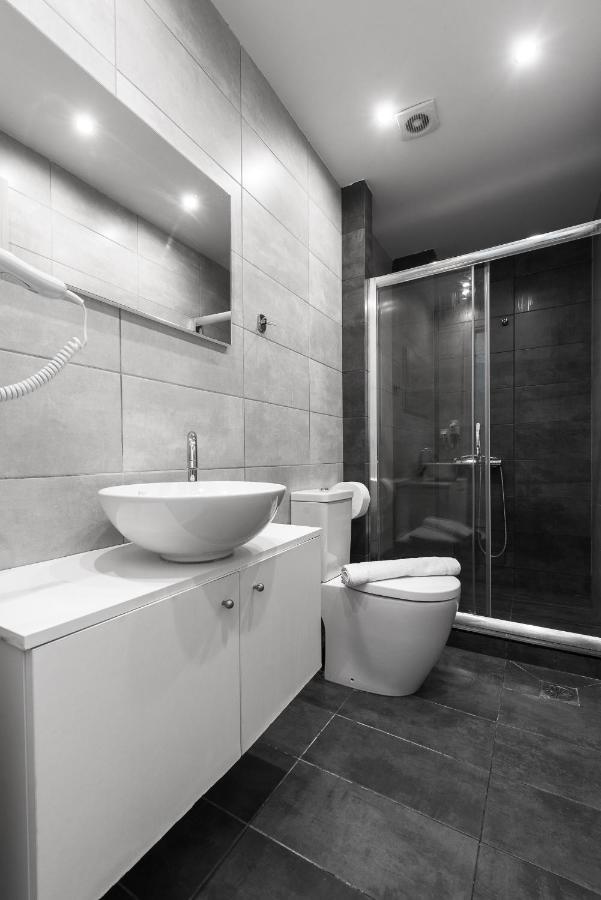 Blue Flag, Nilie Hospitality Mgmt Apartment Olympiaki Akti Exterior photo